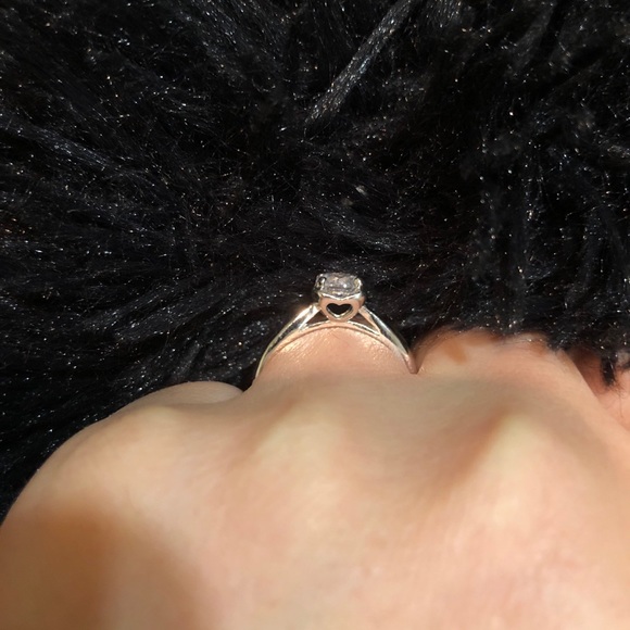 “Diamond” Ring. Size 6.5-7 - Picture 2 of 6